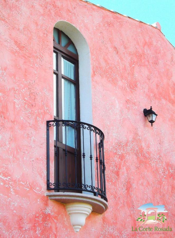 Hotel La Corte Rosada ヴィッラシミーウス エクステリア 写真